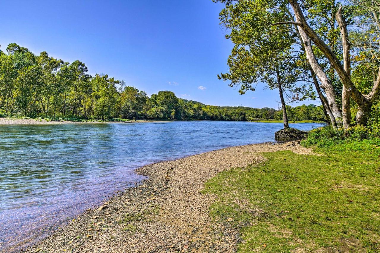 Pet-Friendly Branson Retreat With Pool And Golf Access Διαμέρισμα Εξωτερικό φωτογραφία